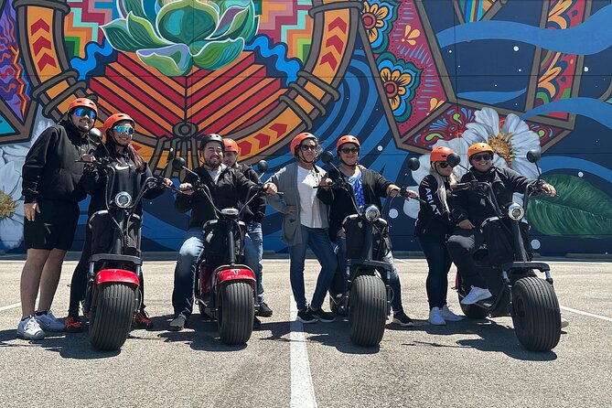 1-Hour Fat-Tire Scooter Rental in Dallas - Learning the scooter before you leave the block