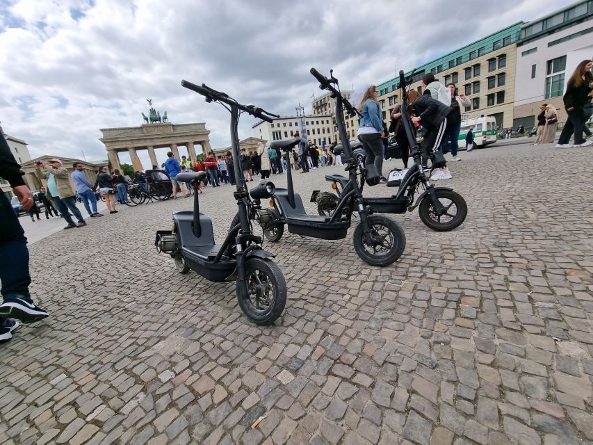 2-H Berlin: Top Sights Guided E-Scooter Tour - A fast-moving introduction to Berlin’s big sights