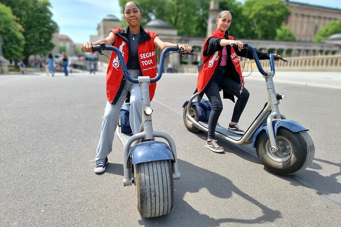 2 Hours Guided Hamburg E-Scooter Tour - Reeperbahn and Fischmarkt