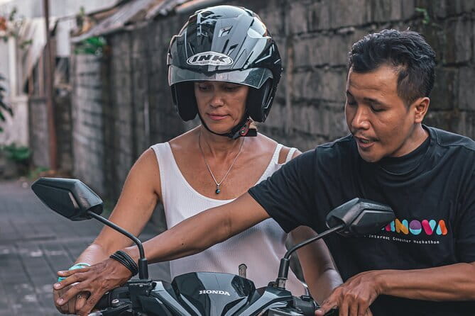 2 Hours Private Scooter Lesson in Bali - The first stage: controls, balance, and basic movement