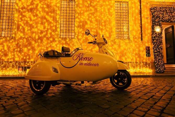 2h Xmas Lights Panoramic Vespa Sidecar Tour - Why a Vespa sidecar works so well in Rome