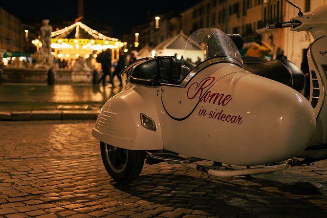 2h Xmas Lights Panoramic Vespa Sidecar Tour - Spanish Steps: a short stop with a famous view
