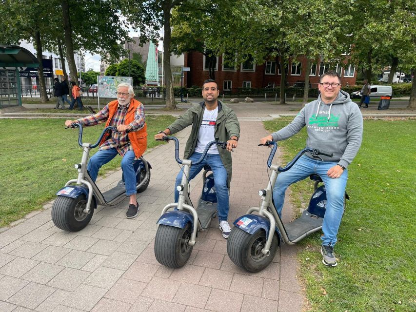 3 Hours Hamburg E-Scooter Tour - How much guiding and storytelling to expect