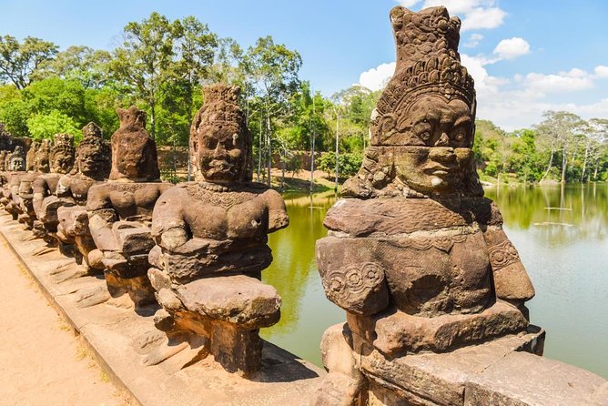 Angkor Sunrise Vespa Tour / Tuk Tuk or Car - Key points to know before booking