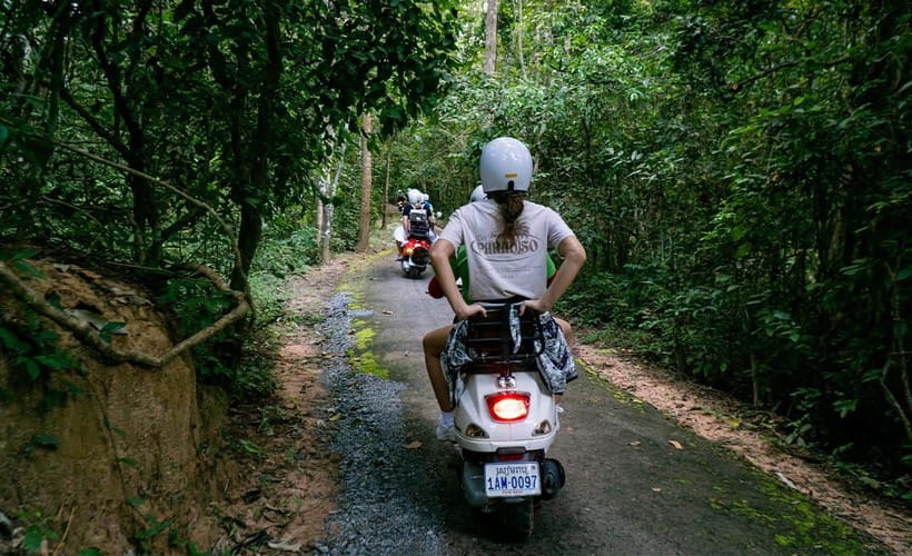 Angkor Wat: Guided Vespa Tour / Tuk Tuk or Car - What the $29 price really covers