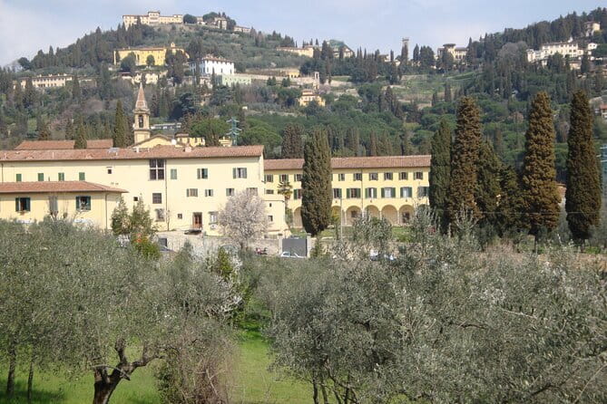 Around Florence Hills: App‑Guided e‑Vespa Tour + Wine&Food - The electric Vespa: easy controls, real riding required