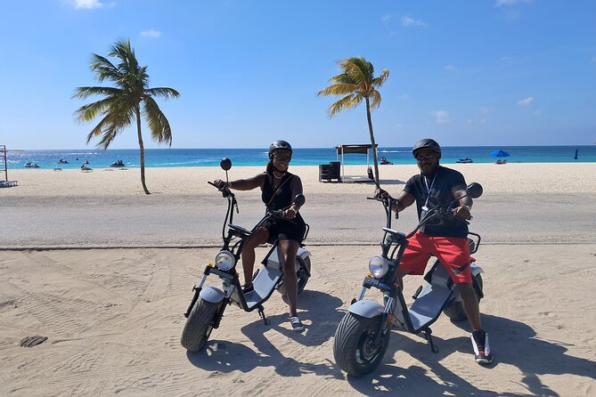 Aruba Electric Scooter Rental (1 or 2-seater) - Key points to know before you ride