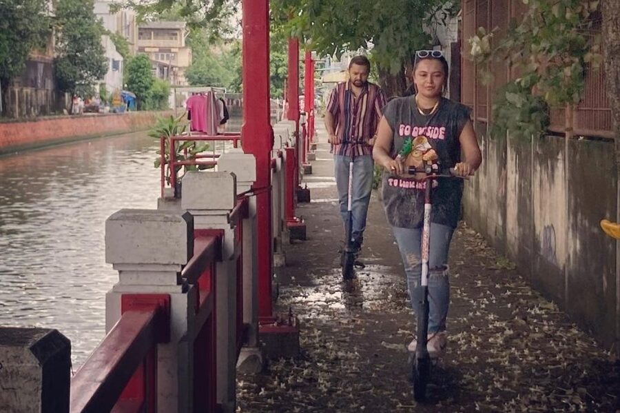 Bangkok : Old City Guided E-Scooter &/or Bike Tour - Phra Sumen Fort by the river