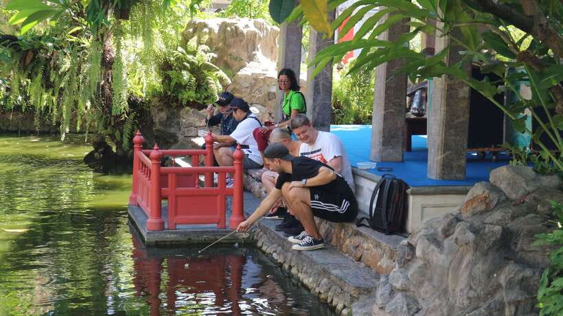 Bangkok: Riverside E-Scooter Adventure with StreetFood Snack - Key Points Before You Book