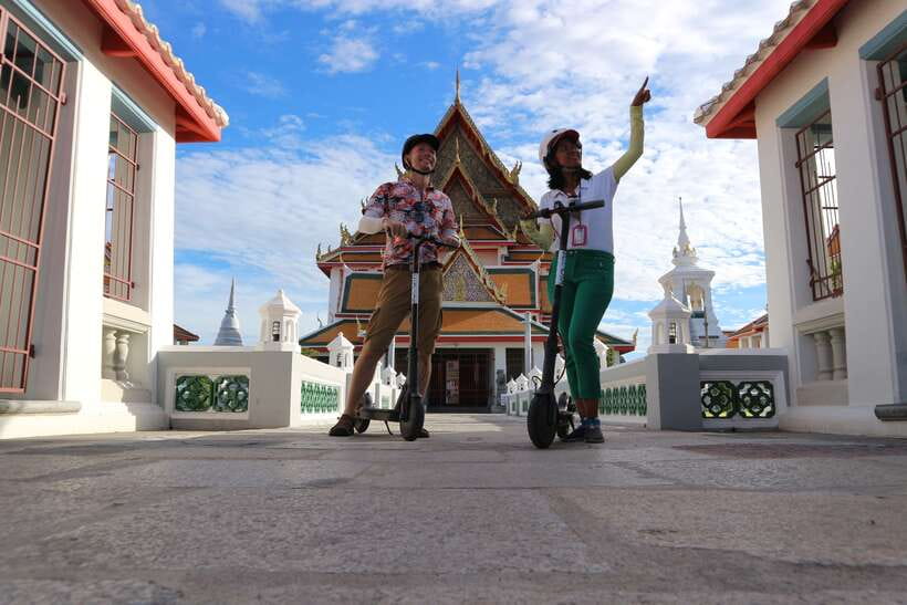 Bangkok: Riverside E-Scooter Adventure with StreetFood Snack - Food, Guides, and the Human Side of the Tour
