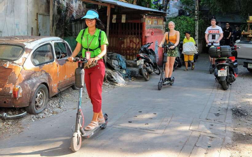 Bangkok: Riverside E-Scooter Adventure with StreetFood Snack - Starting in Thonburi and Meeting Your Guide