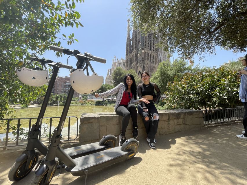 Barcelona: 3-Hour Sagrada Familia eScooter Tour - What the three-hour timing really means