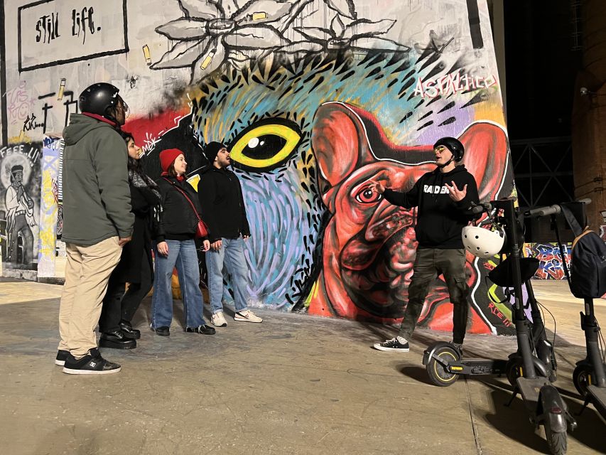 Barcelona: Graffiti E-Scooter Tour - The creative stop with spray cans