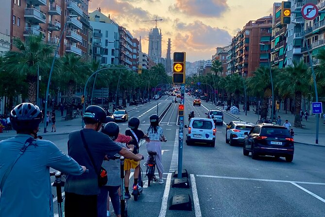 Barcelona Panoramic Escooter or E-Bike Tour - Why this Barcelona ride works as a first look