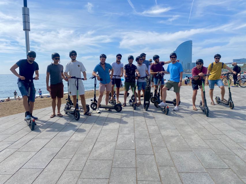 Barcelona: Private E-bike Tour or E-Scooter - The two-hour route: add La Monumental and Sagrada Familia