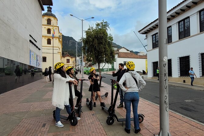 Bogota scooter tour - Santander, the Planetarium, and Colpatria Tower
