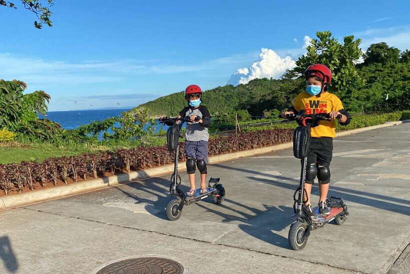 Boracay: Dualtron E-Scooter Ride - Learning the Dualtron Before You Set Off