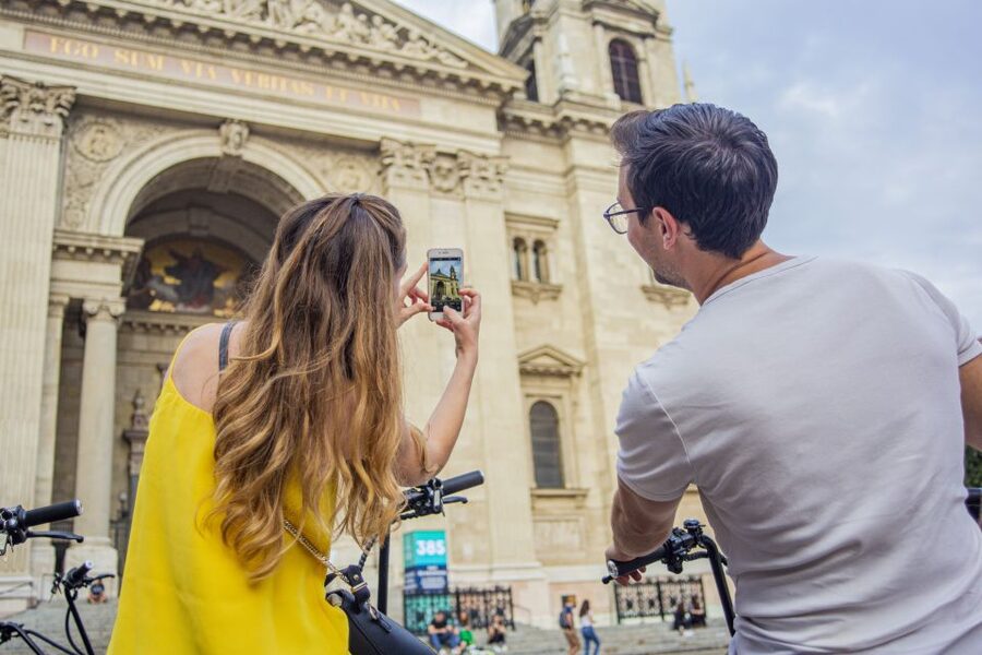 Budapest: Guided City Sights Tour by E-Scooter - Returning over Chain Bridge