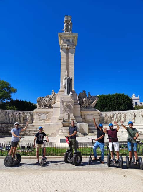 Cadiz: 1.45H Guided Segway/eScooters/EBikes for Big Groups - Through Cádiz’s small streets