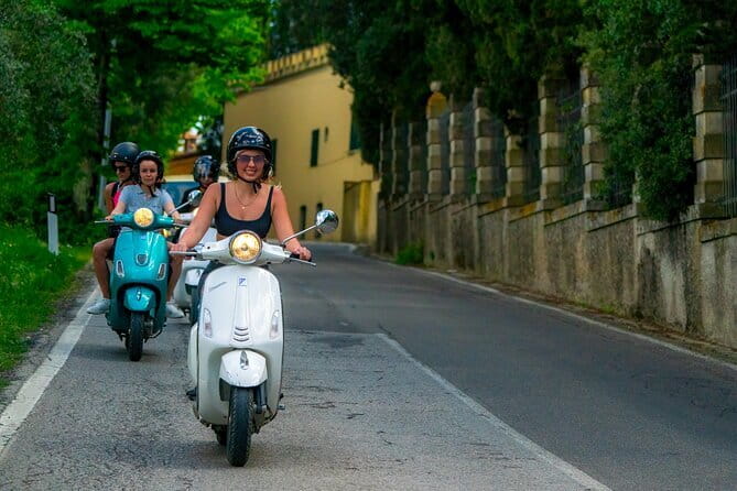 Chianti Vespa Tour with Lunch from Florence & E-car Option - The Vespa test comes before the pretty roads
