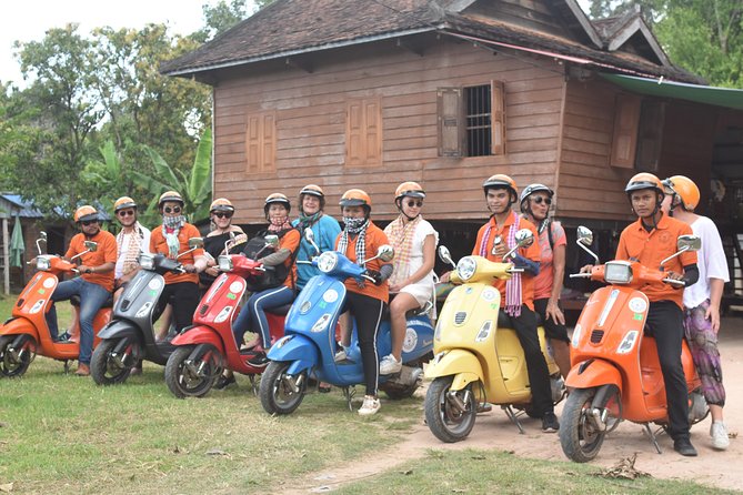 Countryside Morning Life Vespa Tour - A Khmer lunch at a local home