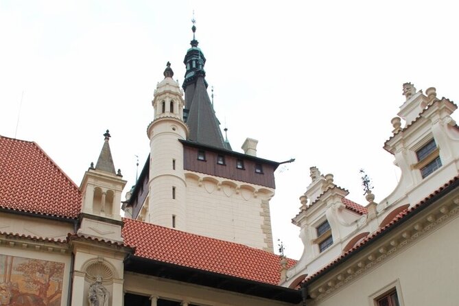 Czech Castles Scooter Tour for 1 day. The East Way. (audio guide) - Český Šternberk, a medieval fortress above the route