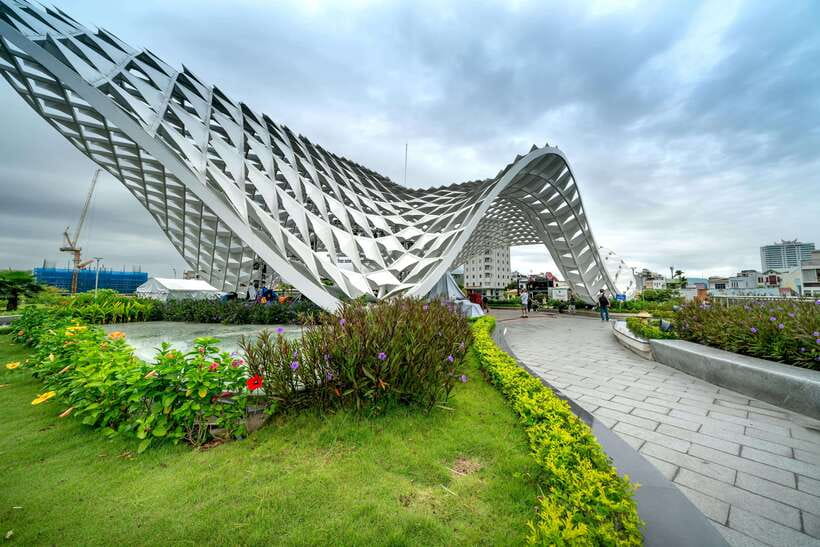 Da Nang City Eco Adventure Tour with Scooter - Why a private scooter is a good match for Da Nang