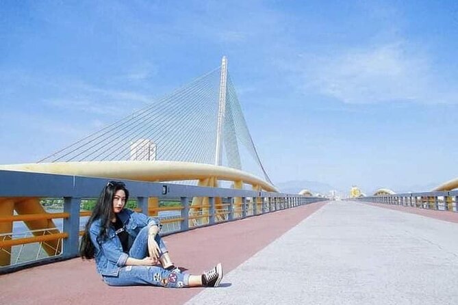Da Nang City Tour Motorbike/Scooter & Sightseeing By Lady Rider - Local noodles and a simple meal