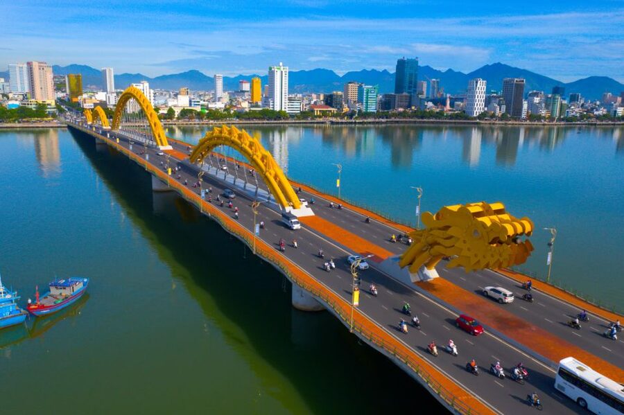 Da Nang: Private City Tour by Scooter with Ao dai Lady Rider - The private format and the guides