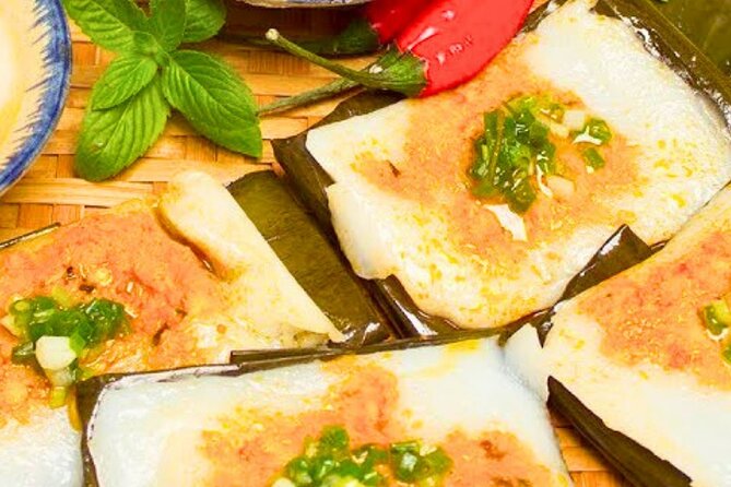 Da Nang Scooter Food Tour & Hidden Gems w/ Locals - Crispy Bánh Xèo in Da Nang