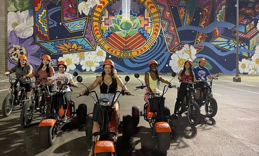 Dallas: Downtown E-Scooter Sightseeing and History Tour - Key points to know before you ride