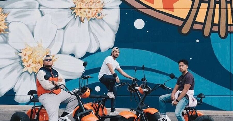 Dallas: Downtown E-Scooter Sightseeing and History Tour - Meeting at 3116B Commerce Street