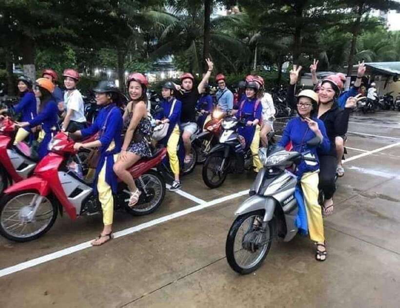 DaNang Night City Scooter Tour-Lady Aodai Rider & Han Cruise - Timing, pickup, and what the $40 covers