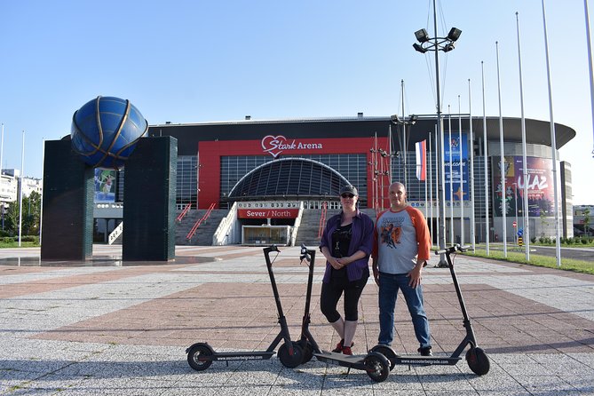 E-Scooter Communist Yugoslavia Tour - The three-hour pace and group size