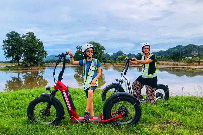 E-Scooter Tour in Kanchanaburi - Language, family fit, and practical limits