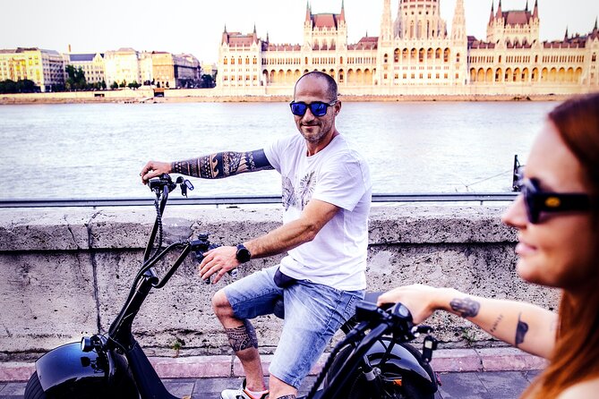 Easy & Convenient E-Scooter Rental for Sightseeing in Budapest - What the self-guided format does well
