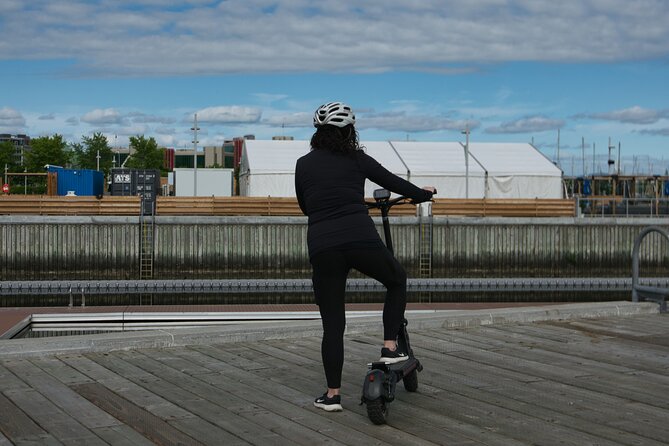 Electric Scooter Guided Tour of Quebec City - The guide makes the difference