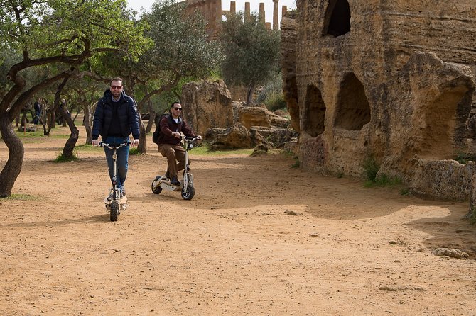 Electric scooter tour inside the Valley of the Temples Agrigento - Getting to the correct meeting point