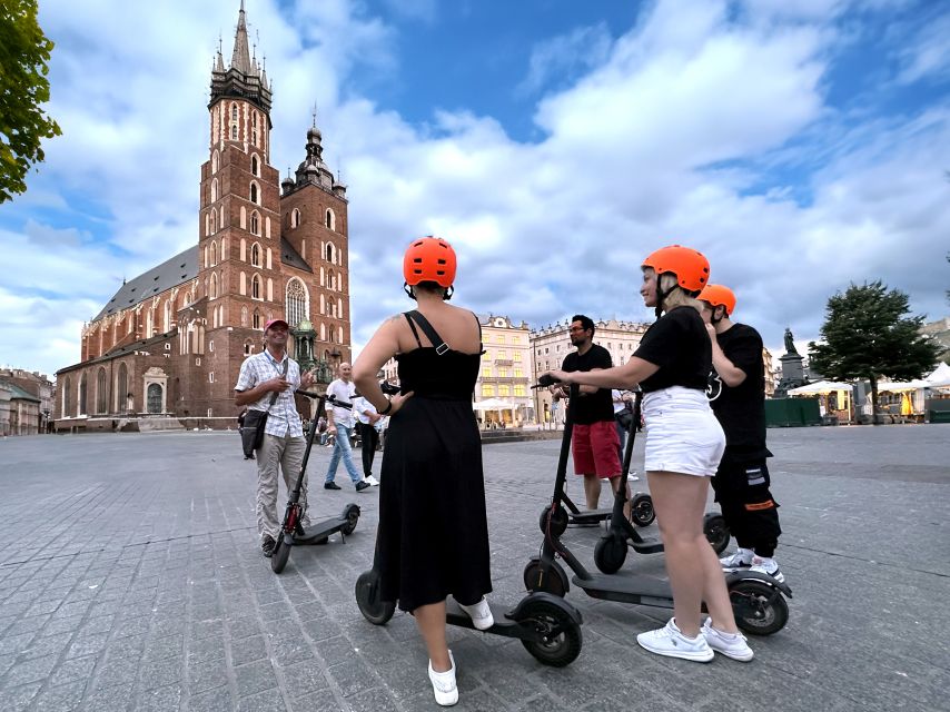 Electric Scooter Tour: Jewish Quarter - 2-Hours of Magic! - Along the Vistula Boulevards and across Bernatka’s Footbridge