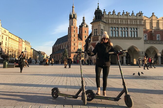 Electric Scooter Tours Kraków - Kazimierz, the Old Synagogue, and zapiekanki
