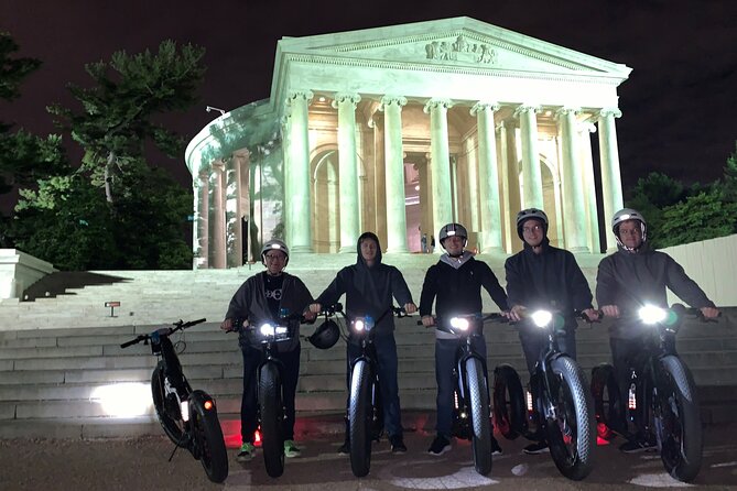 Epic Evening e-Scooter Tour - Vietnam Veterans Memorial and the World War II Memorial