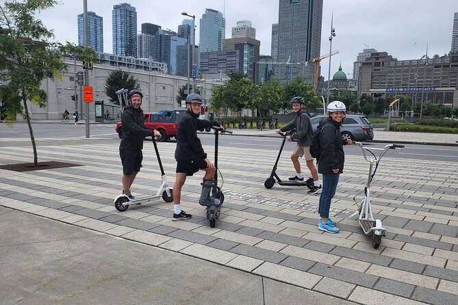 Experience Old Montreal on e-scooters with a local comedian - Key points at a glance