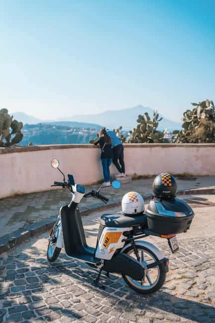 Explore Procida on an Electric Scooter: Daily Rental with All the Perks - Getting comfortable before you ride