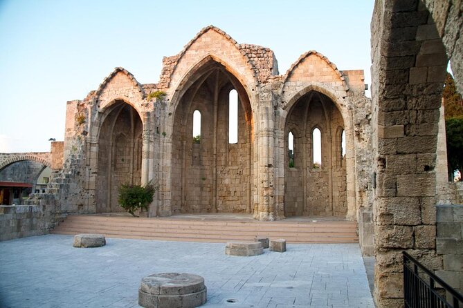 Explore the Medieval city of Rhodes on scooters - 2 hours - Key points to know before booking