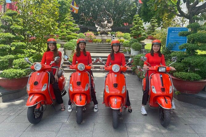 Female Riders Vespa Night Street Food + Train Street food 4 Hours - Pho dishes around Hồ Truc Bạch