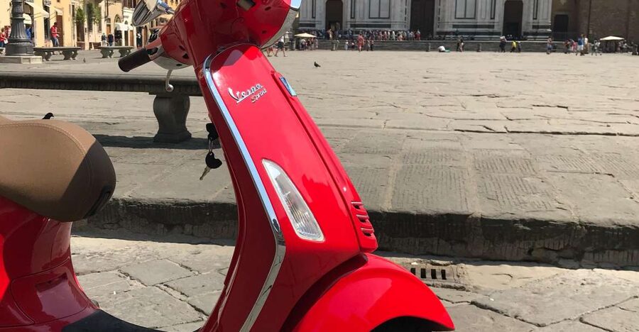 Florence: Full Day Noleggio Vespa, Scooter, and Moped - Getting through Florence before heading uphill