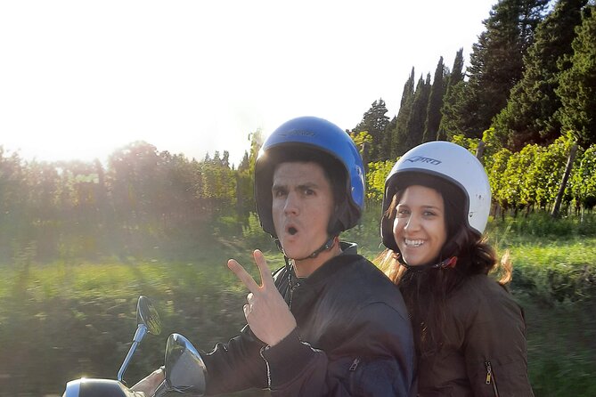 Florence Vespa Tour as a Passenger, max 6 people + Wine Window! - Why a Vespa Works So Well in Florence
