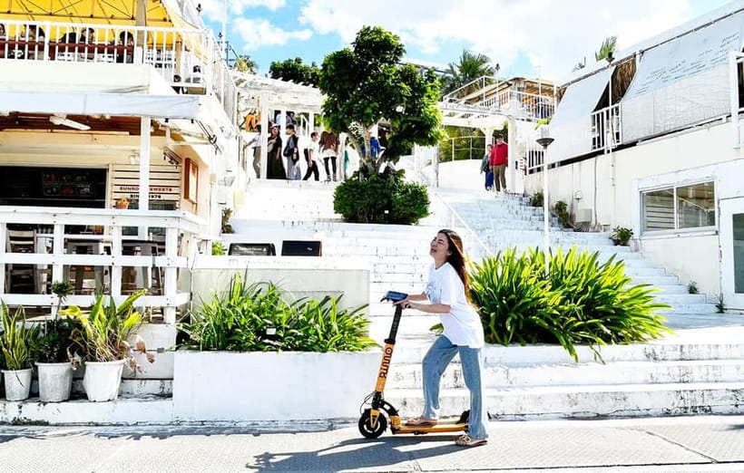 Free delivery to hotel : E-Scooter rent/No license required - A practical 20-kilometer local outing