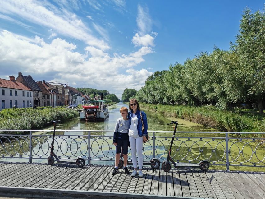 From Bruges to Damme: Private Electric Scooter tour - Languages, guides, and the quality of the commentary