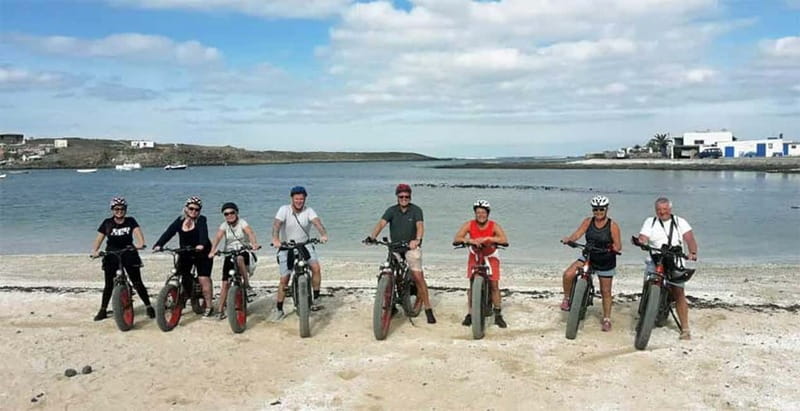 From Corralejo: Fuerteventura Guided E-Bike/E-scooter Tour - Who should book this ride?